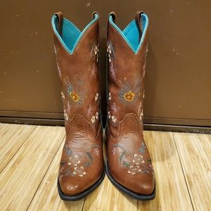 Shyanne Cowgirl Boots
